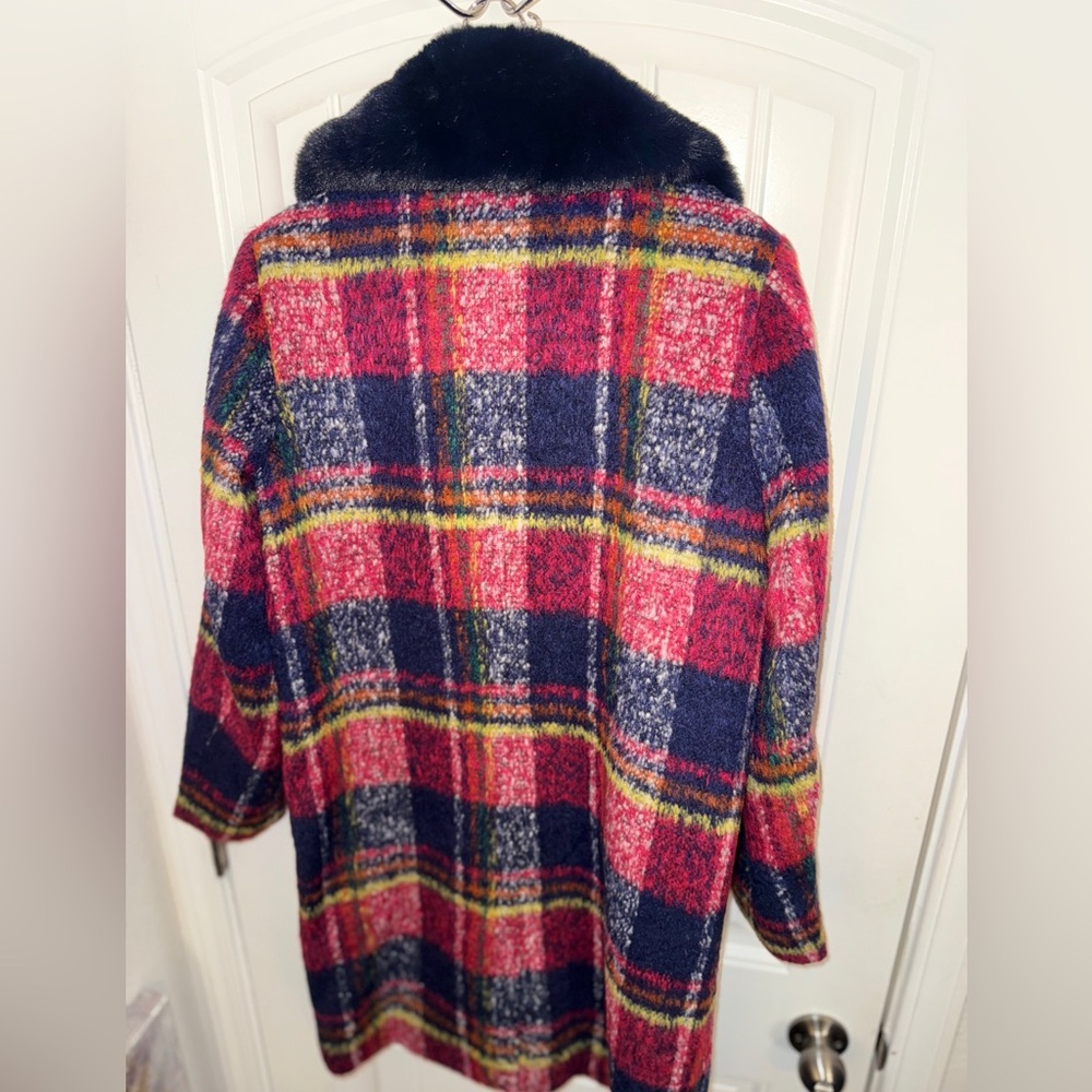 Anthropology NVLT Navy and Red Plaid Coat with Faux fur Collar new! - Picture 13 of 13